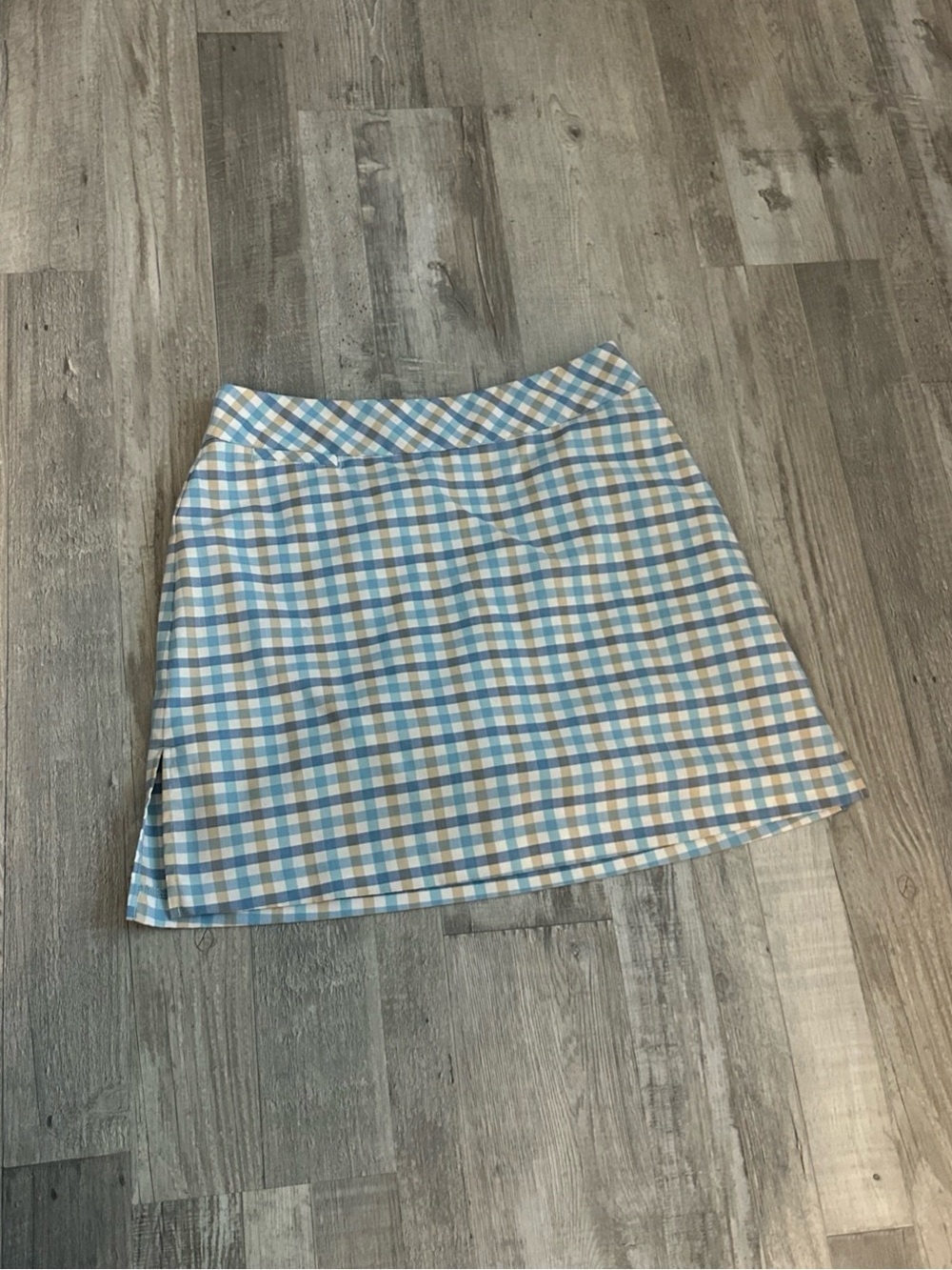 Adidas athletic skirt, tennis golf pickleball. Size 4
